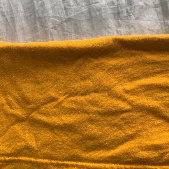 Orange Levi’s T-shirt - Picture 6 of 7